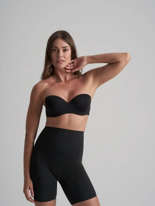 Itin stiprios kompresijos besiūliai formuojantys šortukai WAIST CONTROL BLACK