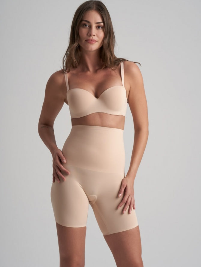 Itin stiprios kompresijos besiūliai formuojantys šortukai WAIST CONTROL NUDE