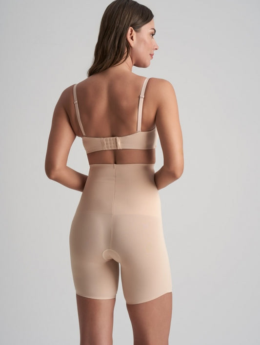 Itin stiprios kompresijos besiūliai formuojantys šortukai WAIST CONTROL NUDE
