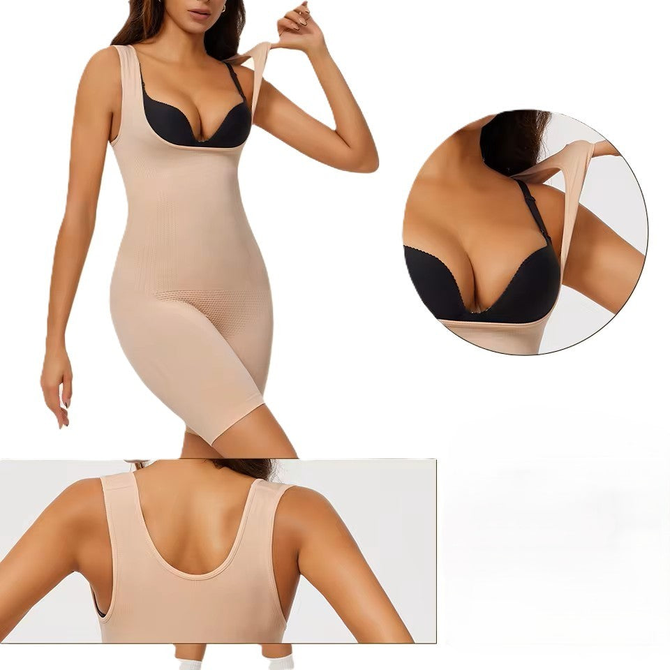 Formuojantis Atviru Biustu Bodis