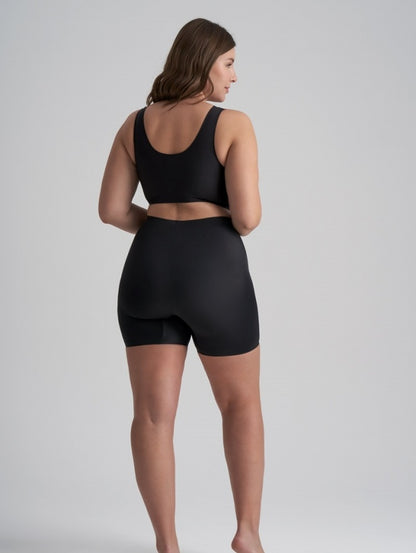 Lengvos kompresijos besiūliai formuojantys šortukai INVISIBLE SHORT BLACK
