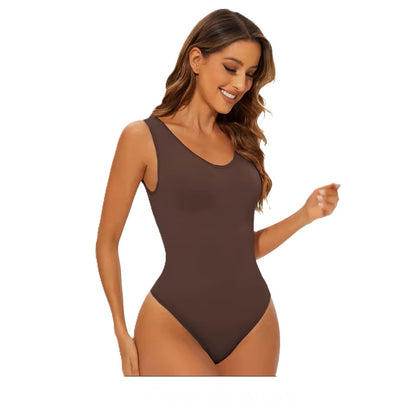 Formuojantis Plačių Petnešėlių Thong Bodis